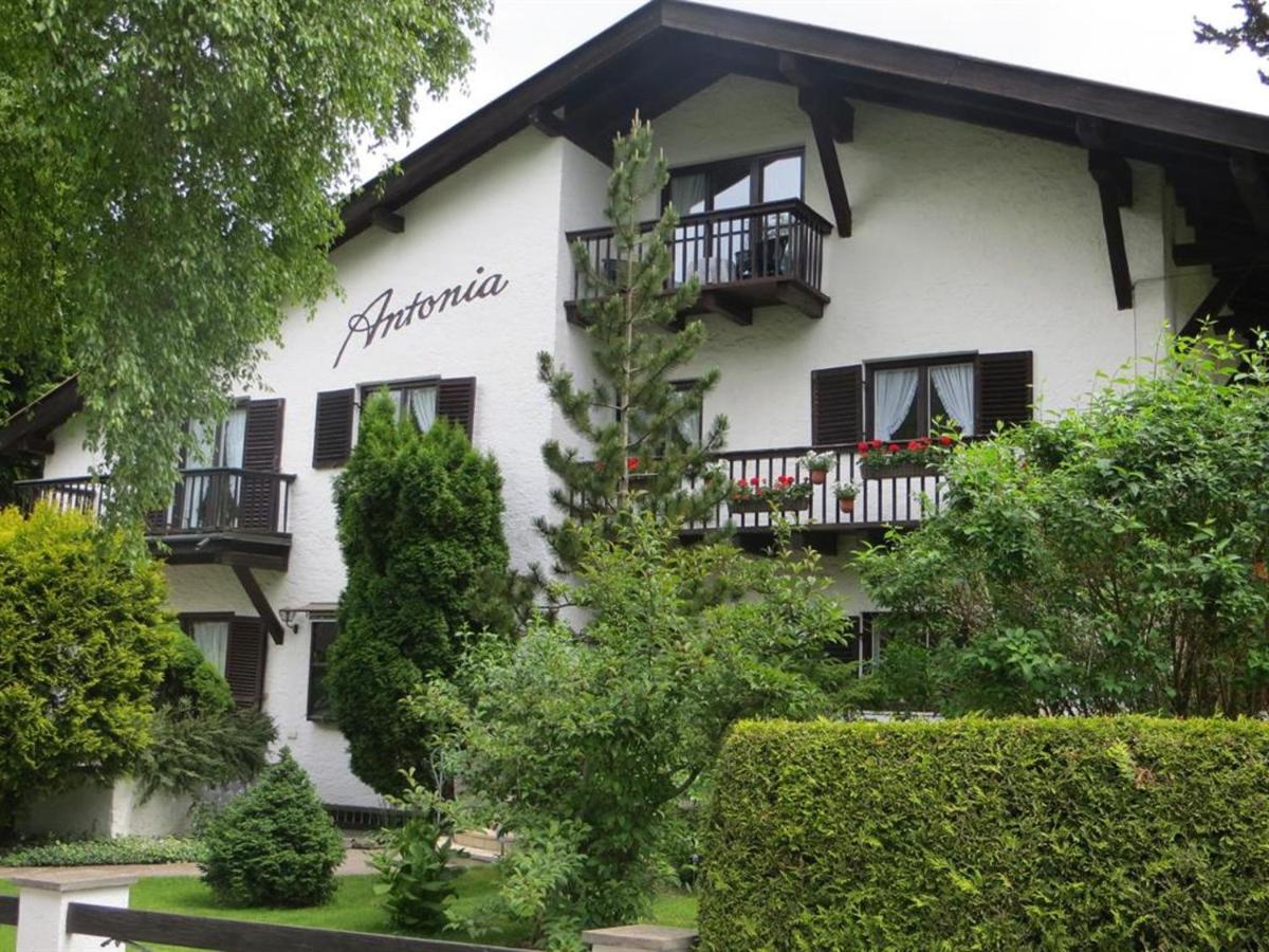 Gaestehaus Antonia Garmisch-Partenkirchen Exteriör bild