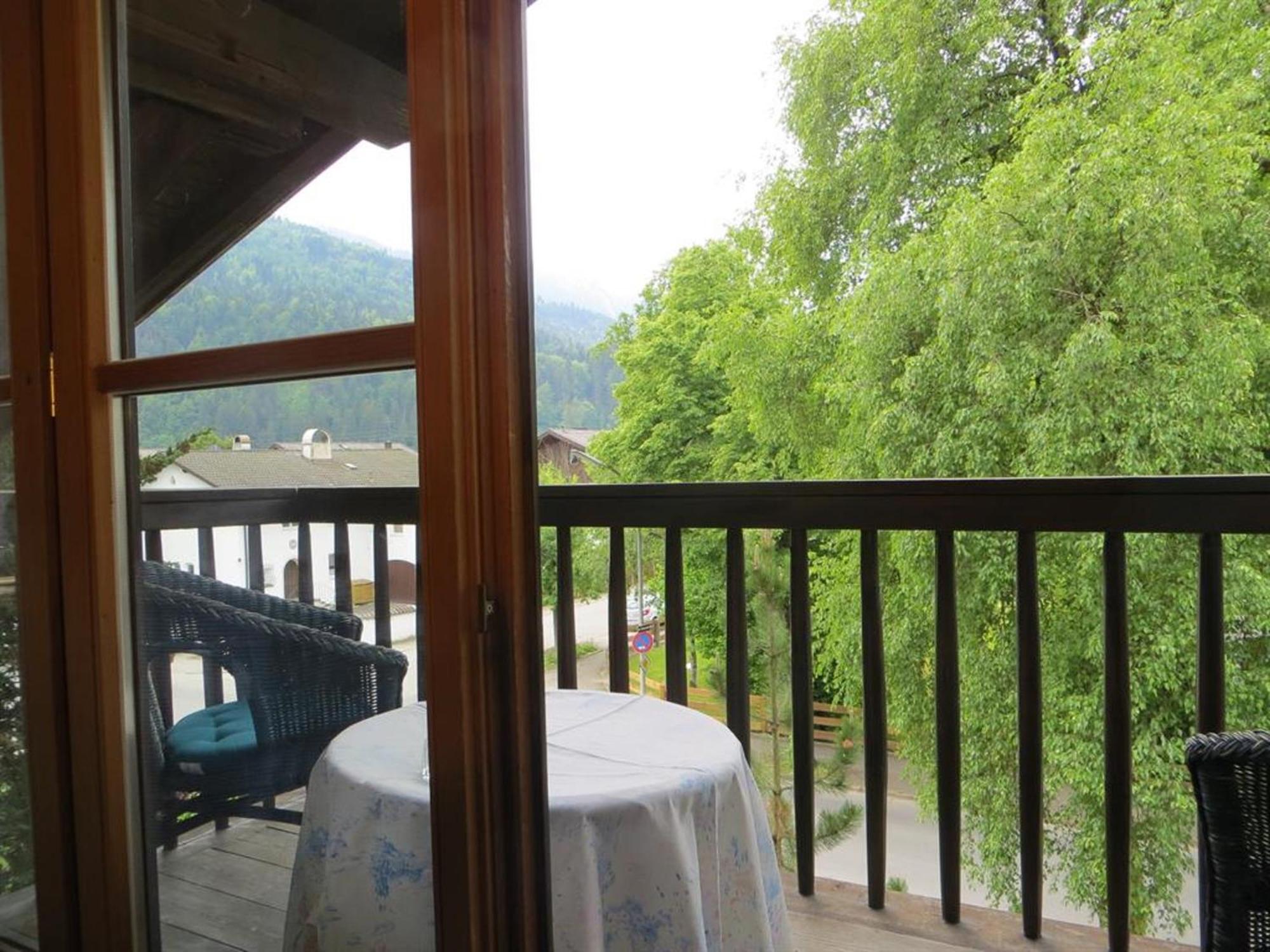 Gaestehaus Antonia Garmisch-Partenkirchen Exteriör bild